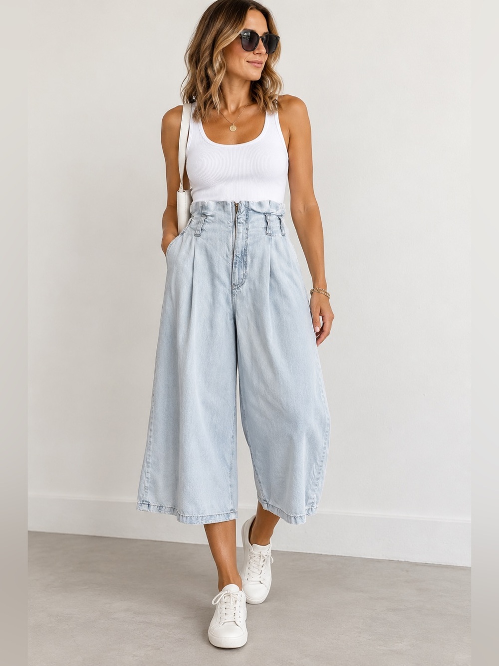 Suko High-Waist 100% Tencel Wide Leg Light Wash Denim Culottes size 8